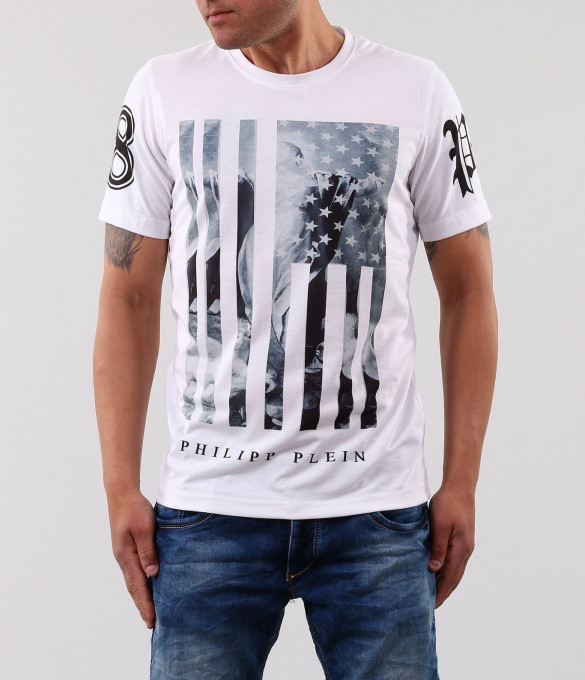 Мъжка модерна тениска с апликация