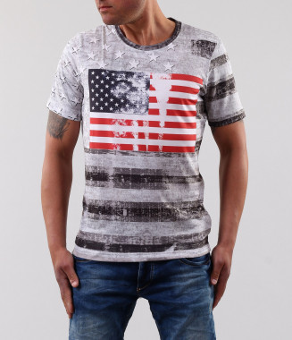 Мъжка тениска с модерен принт