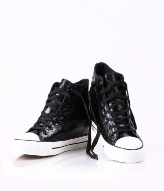 Дамски кецове