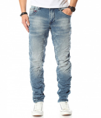 Свеж модел дънки с...