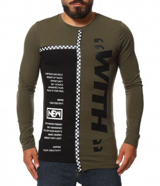 Блуза с нетипична линия...