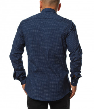 Вталена риза със семпъл... 2