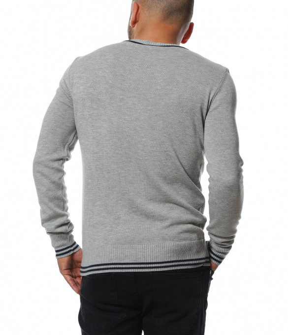 Пуловер с контрастни елементи 11756 -...