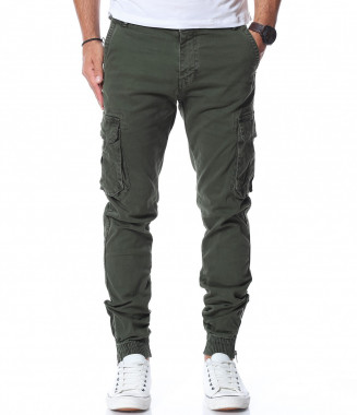 Карго панталон в SlimFit...
