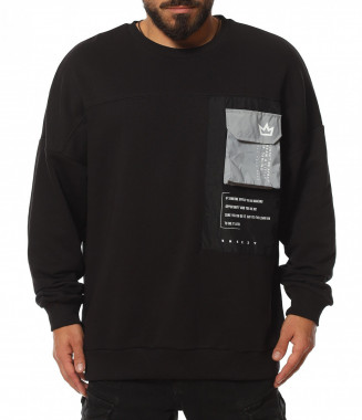 Блуза в авангардна кройка...