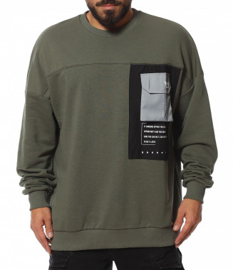 Блуза в авангардна кройка...