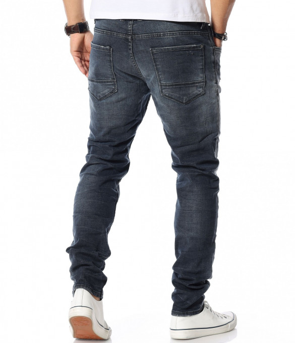 SlimFit дънки с контрастен елемент...