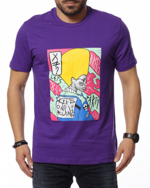 Цветна тениска с щампа...