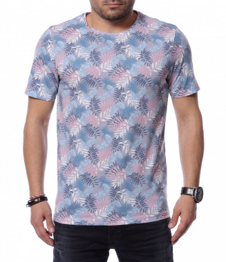 Тениска с преобладаващ...