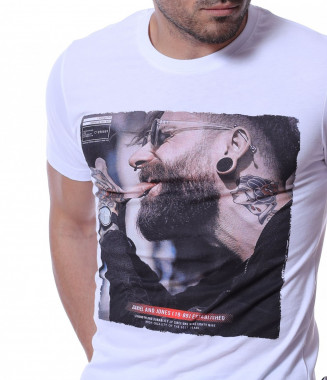 Тениска с авангардна щампа... 2