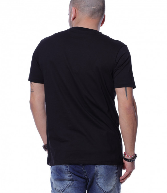 Тениска с надпис 12263 - Черен