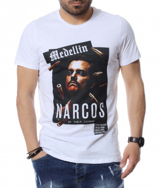 Тениска с щампа и надпис...