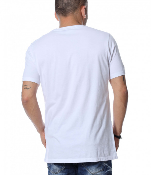 Тениска с нестандартна щампа 12480 - Бял