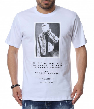 Едноцветна тениска с щампа...