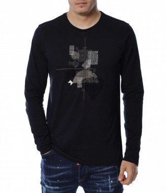 Блуза с интересен дизайн...