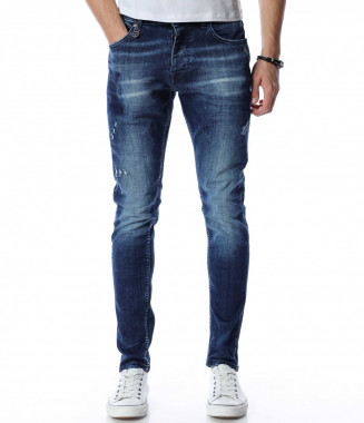 Slim fit дънки в син цвят...