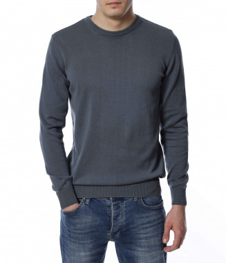 Класически пуловер 13338 - Сив