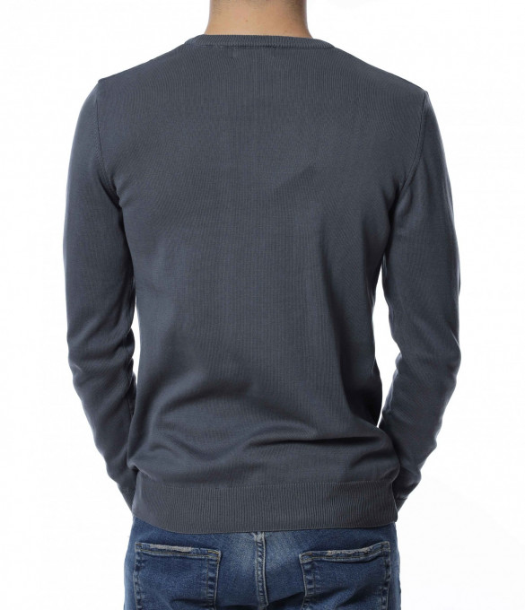 Класически пуловер 13338 - Сив