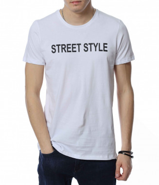 Тениска с надпис 13364 - Бял