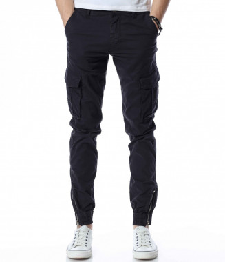 Карго панталон в класически...