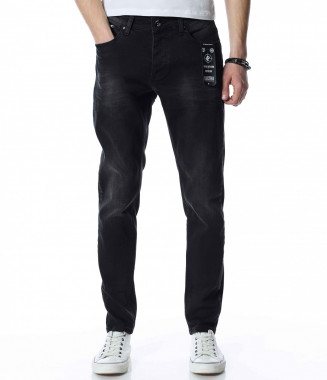 Черни класически дънки...