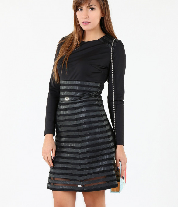 Стилна черна рокля-4232