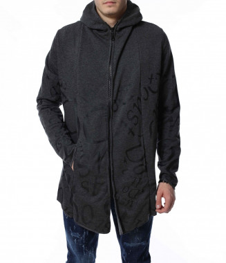 Суичер с издължена кройка...