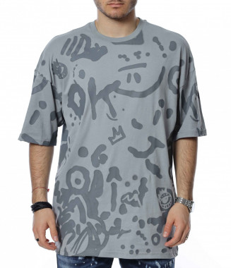 Издължена блуза с къс ръкав...