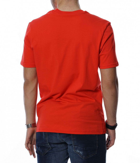 Тениска с надпис REFLECT YOUR LIGHT...