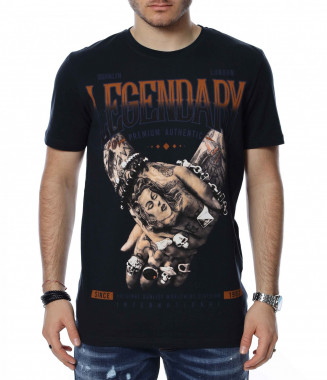 Тениска с надпис LEGENDARY...