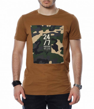 Тениска с military щампа...