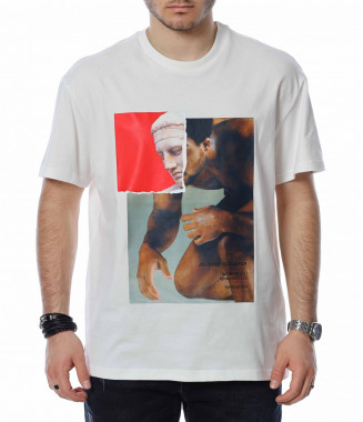 Тениска с нестандартна...