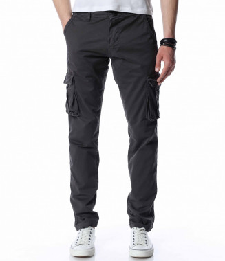 Карго панталон със свободна...