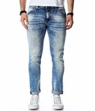 Сини дънки с изсветлен...