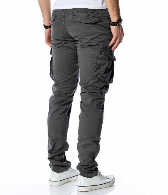 Карго панталон с италиански джоб...