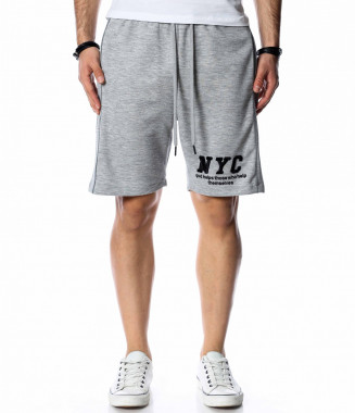 Къси панталони с надпис...