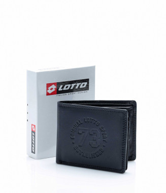 Портфейл с голямо лого...