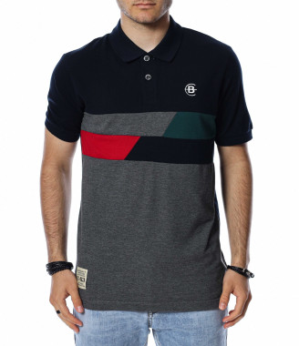 Тениска с яка и дизайн...