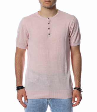 Тениска с яка от тънко...