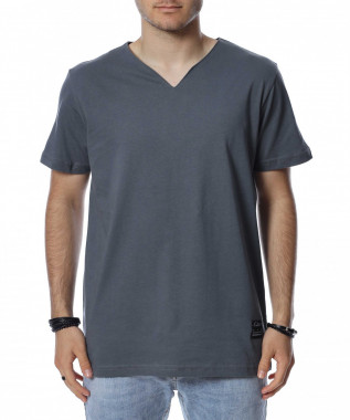 Тениска от тънка материя с...