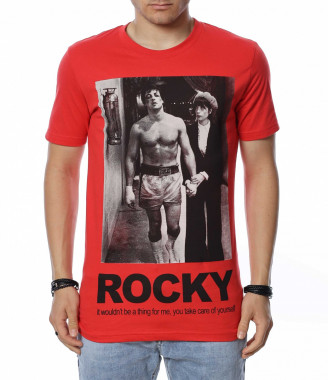 Тениска с голяма щампа и...