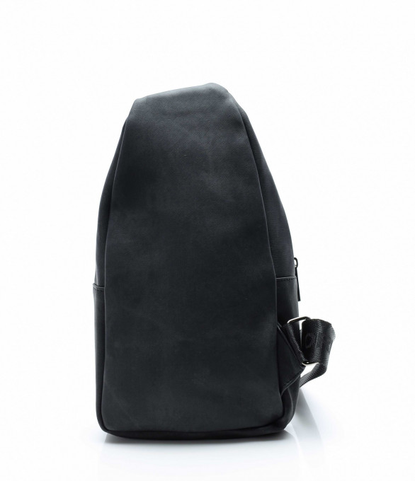 Спортно елегантна кожена чанта 13737...