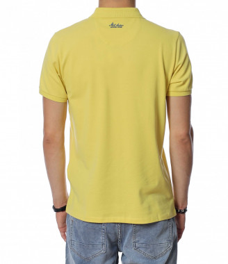 Тениска с яка и копчета... 2