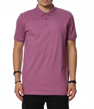 Тениска с яка в класическа...