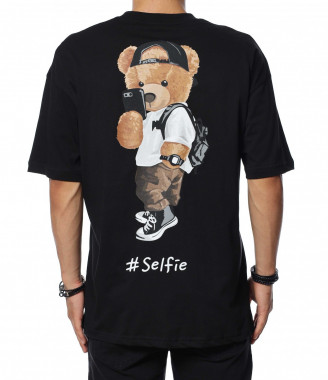 Тениска с ефектна щампа на... 2