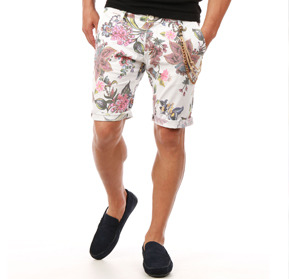 Избухнете с къси панталонки!